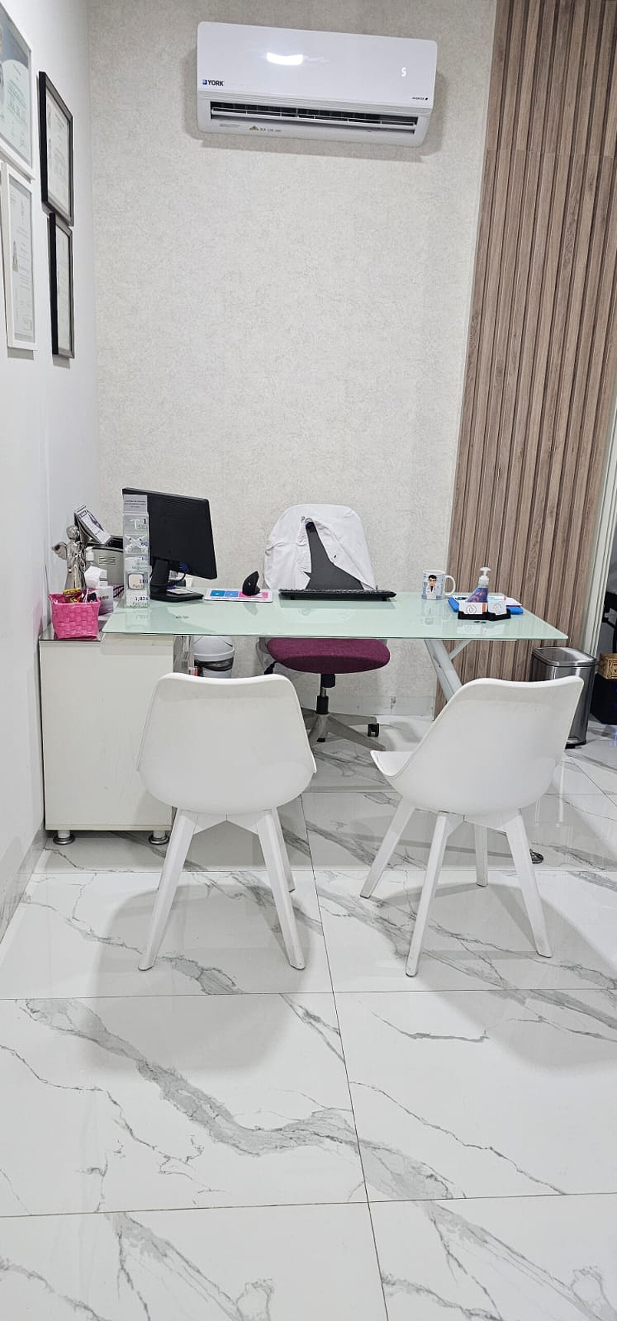 Dr. Javier Conde Romero